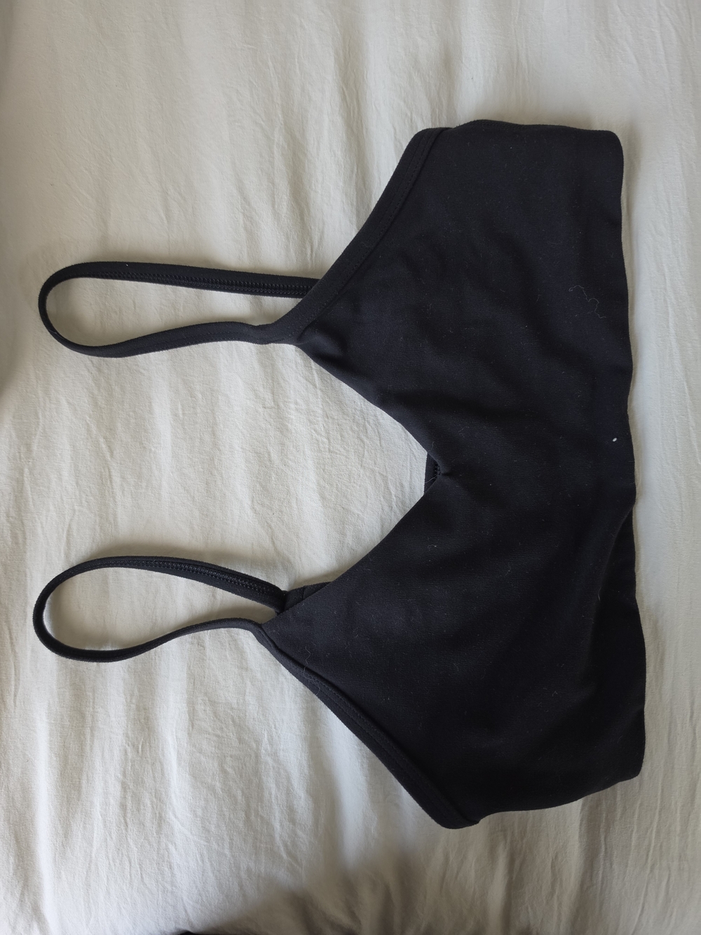 Aritzia Black Minimalist Sports Bralette